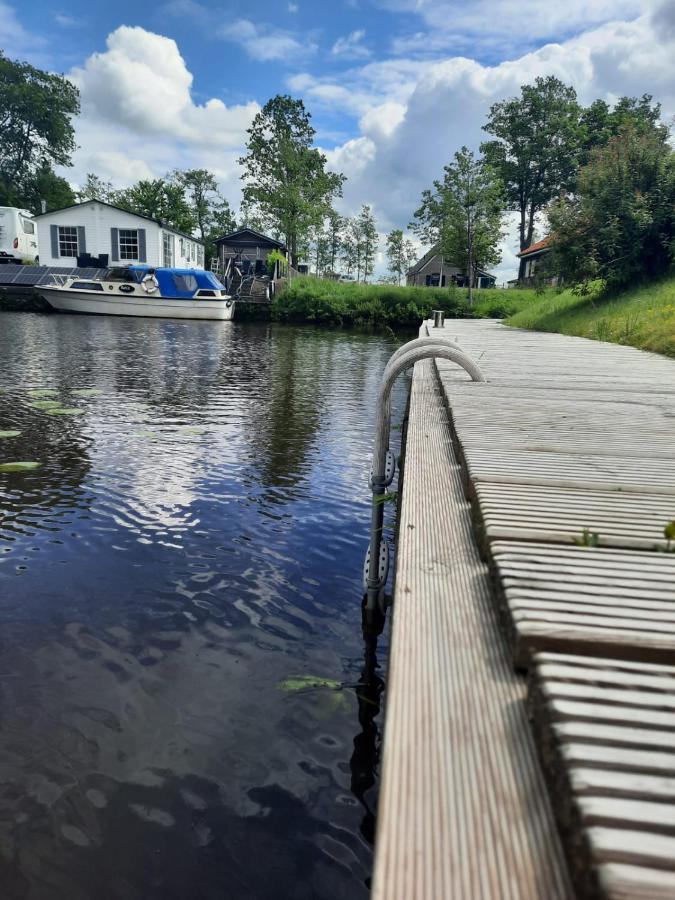 Waterhuis Friesland Oudwoude Zewnętrze zdjęcie